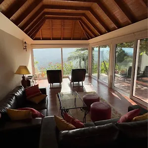  Landhaus Refugio Camelias Portugal